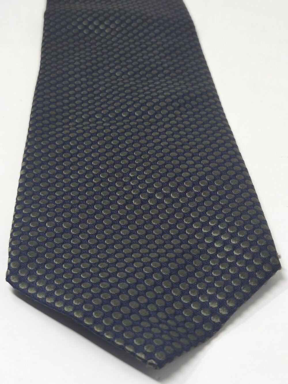 Banana Republic Mens 57 Inch Italian Silk Tie Navy Green Polka Dot Italy